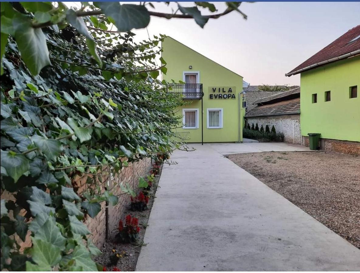Apartmán Vila Evropa Sombor Exteriér fotografie
